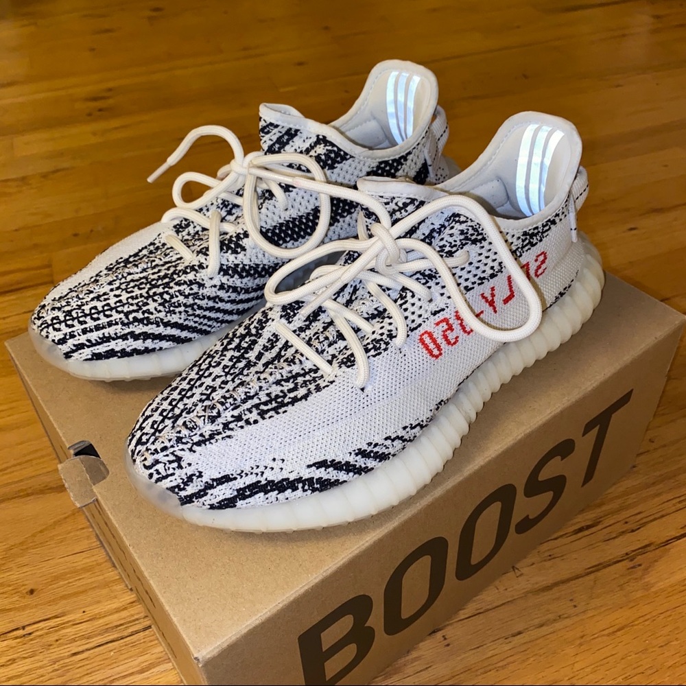 Yeezy Boost 350 V2 Zebra